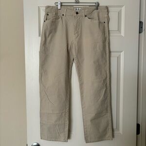 listing-status-banner